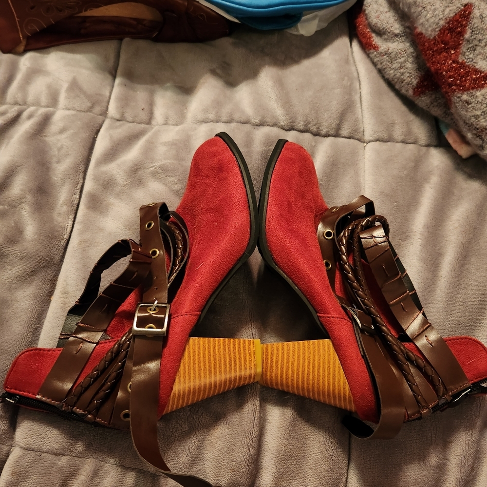 Booties - Picture 2 of 11